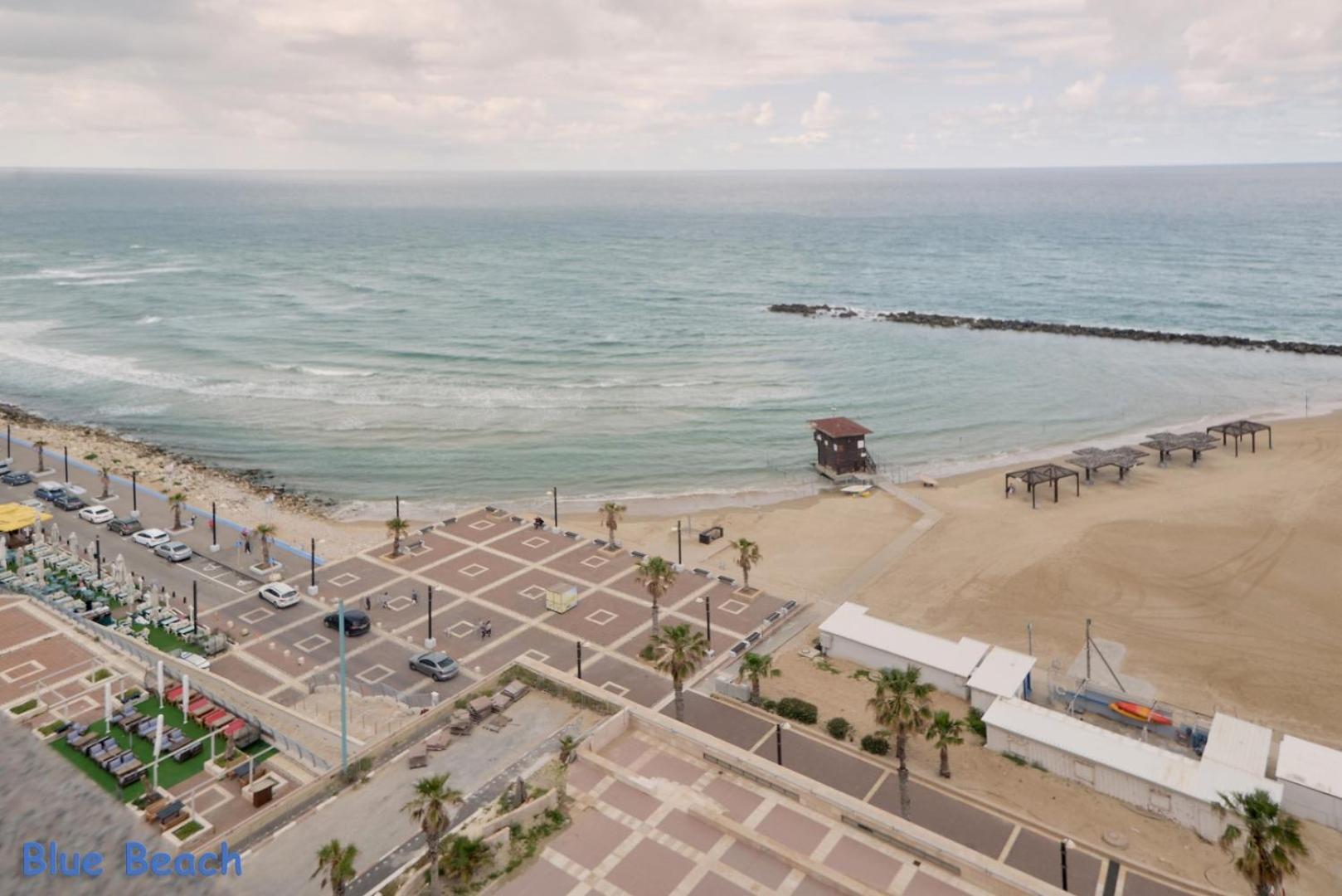 Haifa Almog Tower- "Blue Reef" Suite On The Sea Buitenkant foto