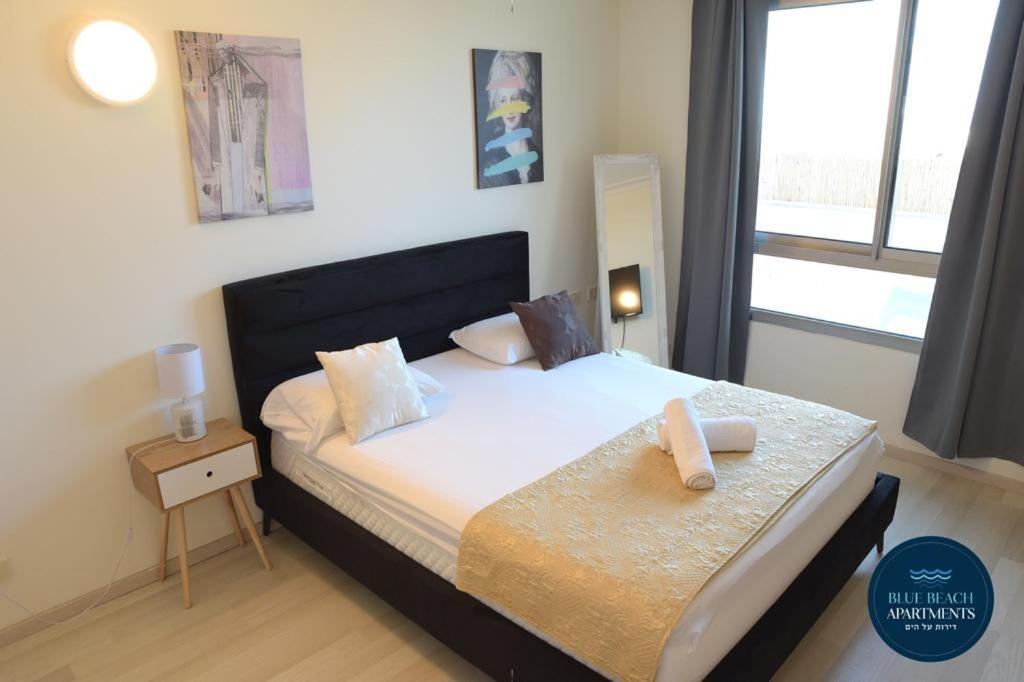 Haifa Almog Tower- "Blue Reef" Suite On The Sea Buitenkant foto