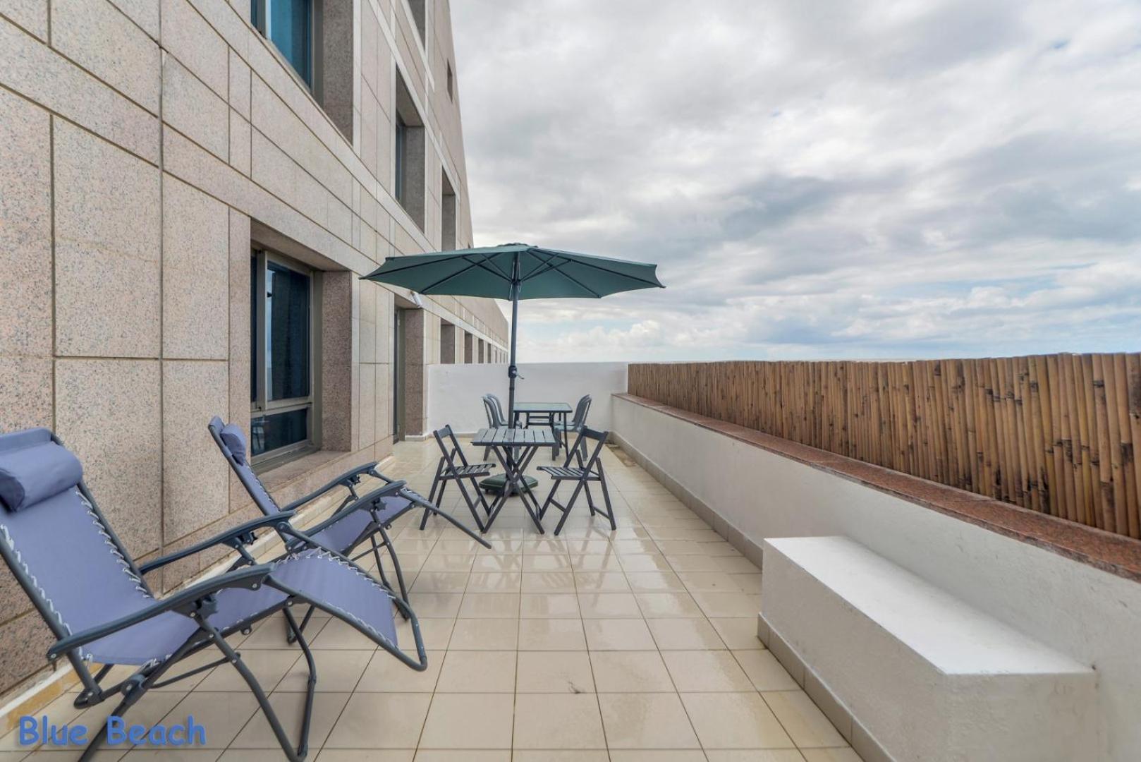 Haifa Almog Tower- "Blue Reef" Suite On The Sea Buitenkant foto