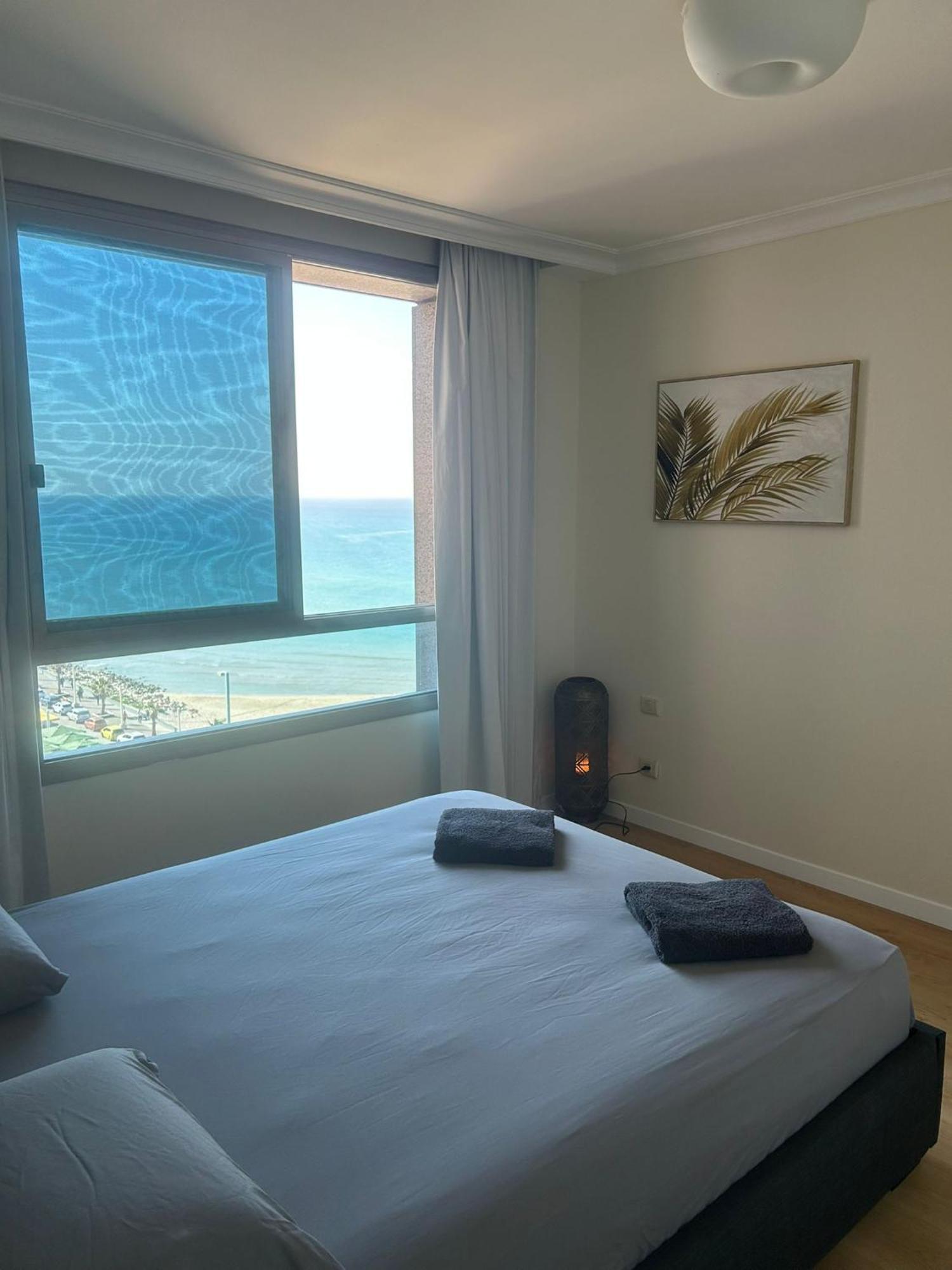 Haifa Almog Tower- "Blue Reef" Suite On The Sea Buitenkant foto