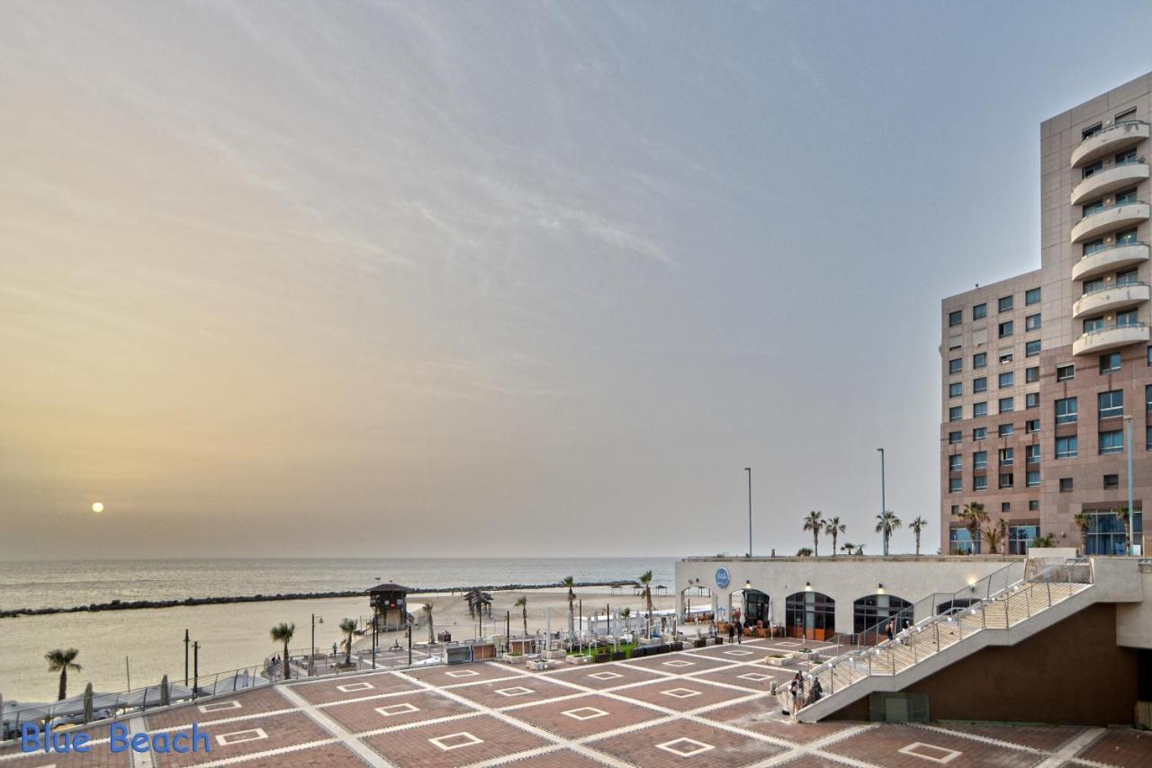 Haifa Almog Tower- "Blue Reef" Suite On The Sea Buitenkant foto
